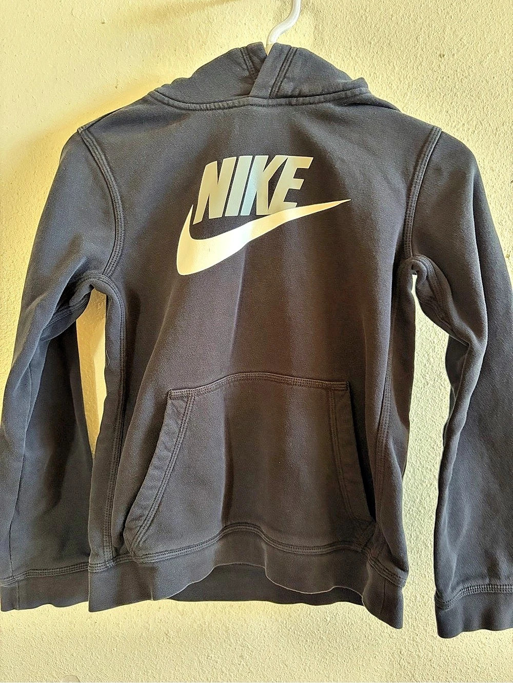 Nike Black Pullover Hoodie Youth Large